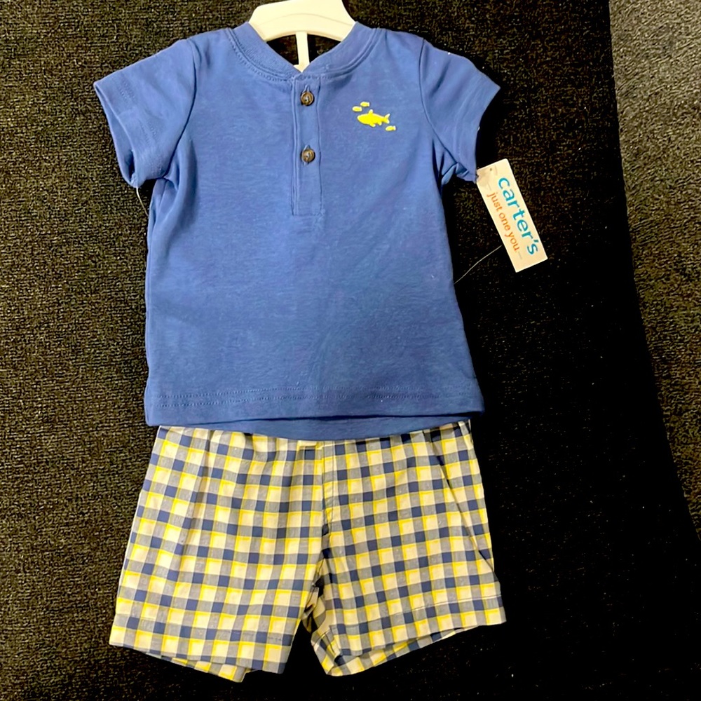 6M Carter’s Boy’s 2 Piece Short Set